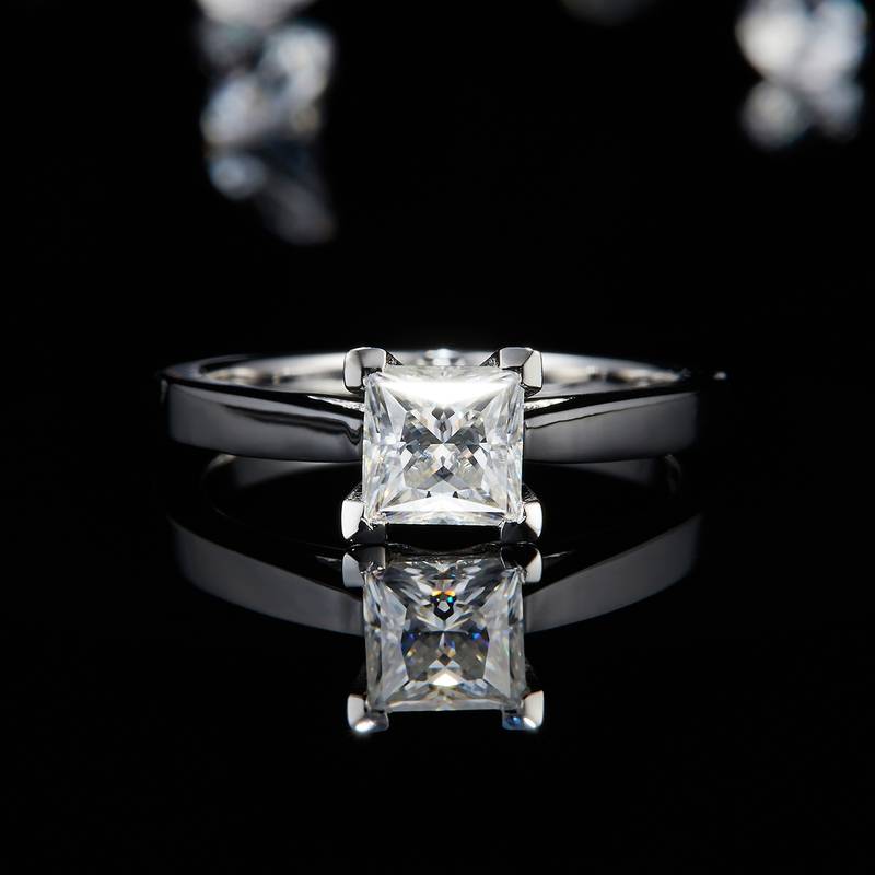 Princess Fang Women's Ring S925 Silver Plated Platinum Customized Main Stone Moissanite Diamond 1.0ct