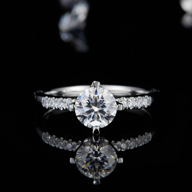 Micro inlaid four claw women's ring S925 silver plated platinum customized main stone moissanite 1.0ct/secondary stone high carbon diamond