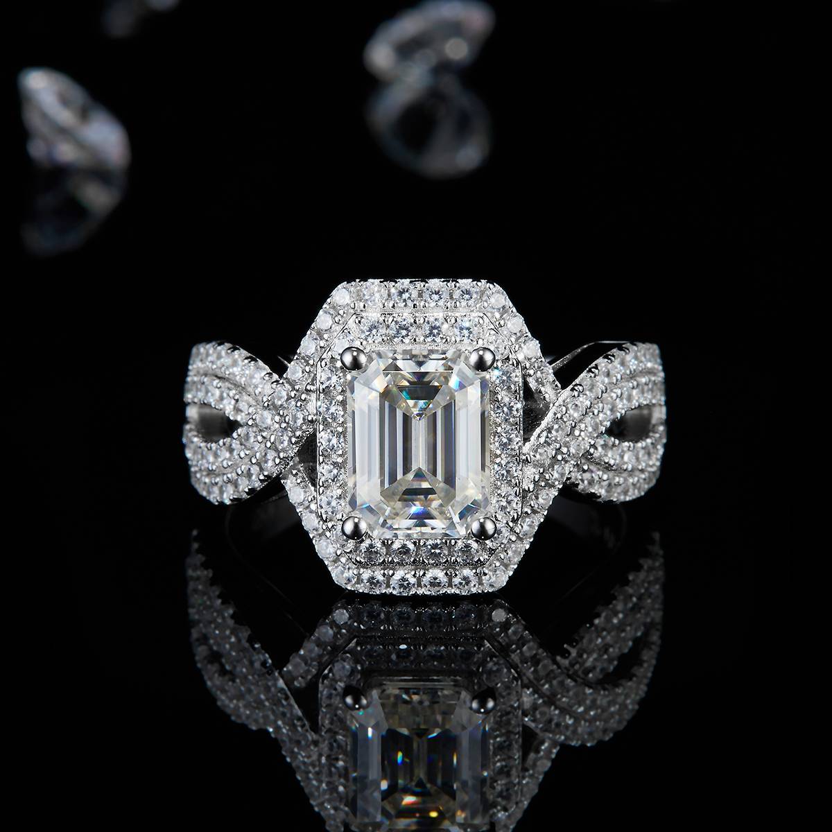 Light luxury emerald cut women's ring S925 silver plated platinum custom selection main stone Moissanite diamond 2.0ct/secondary stone high carbon diamond