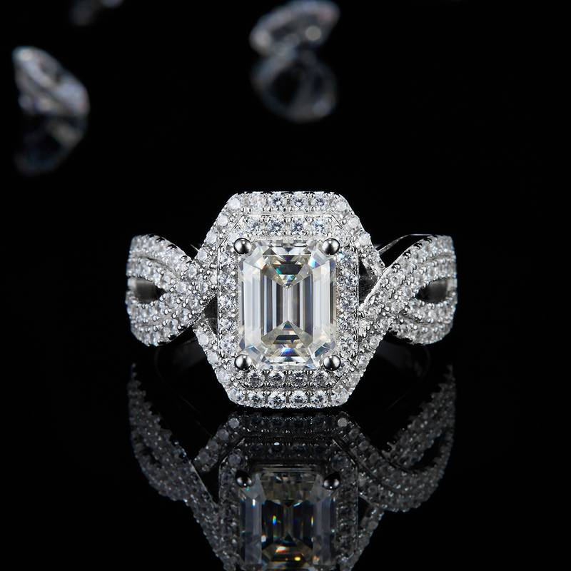 Affordable Luxury祖母绿切割Women's RingS925银镀白金定制选款主石Moissanite2.0ct/副石高碳钻
