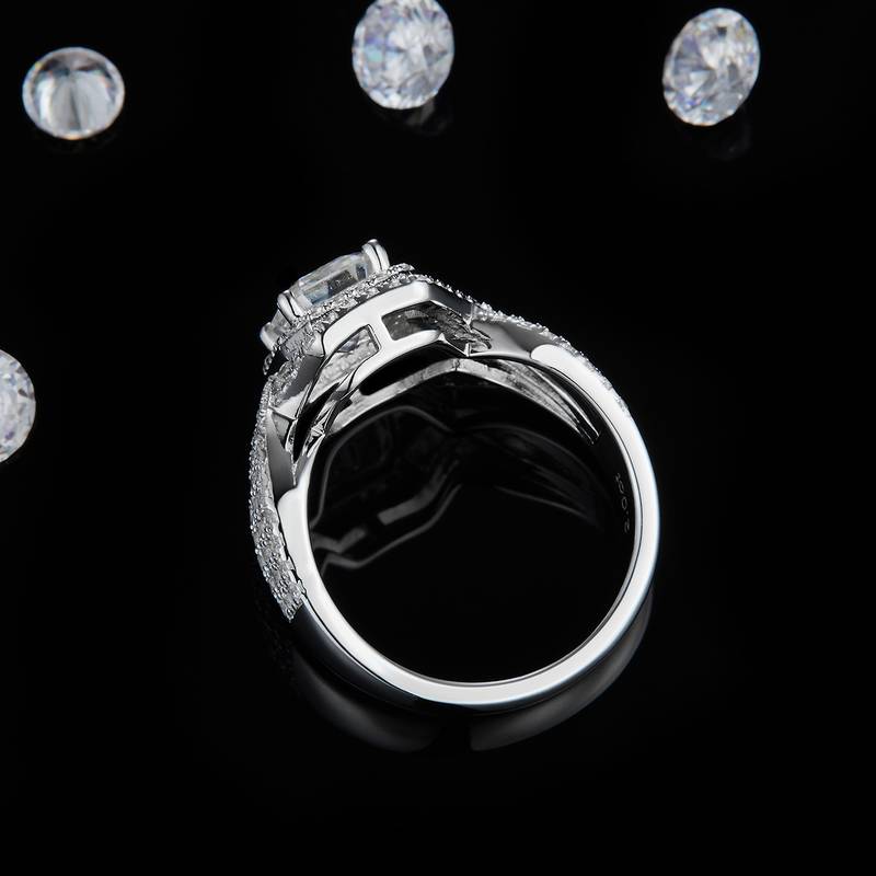 Affordable Luxury祖母绿切割Women's RingS925银镀白金定制选款主石Moissanite2.0ct/副石高碳钻