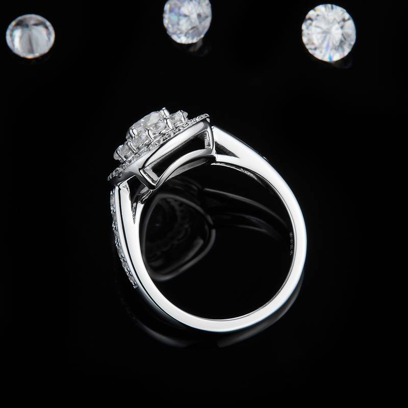 Affordable Luxury梨形Women's RingS925银镀白金定制选款主石Moissanite0.8ct/副石高碳钻