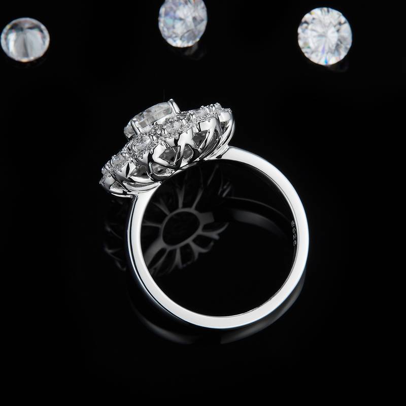 豪华满钻Women's RingS925银镀白金定制选款主石Moissanite1.0ct/副石高碳钻