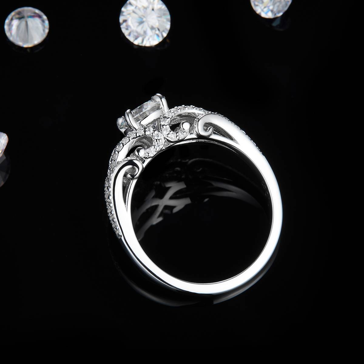 Light Luxury Four Claw Women's Ring S925 Silver Plated Platinum Customized Selection Main Stone Moissanite Diamond 1.0ct/Secondary Stone High Carbon Diamond