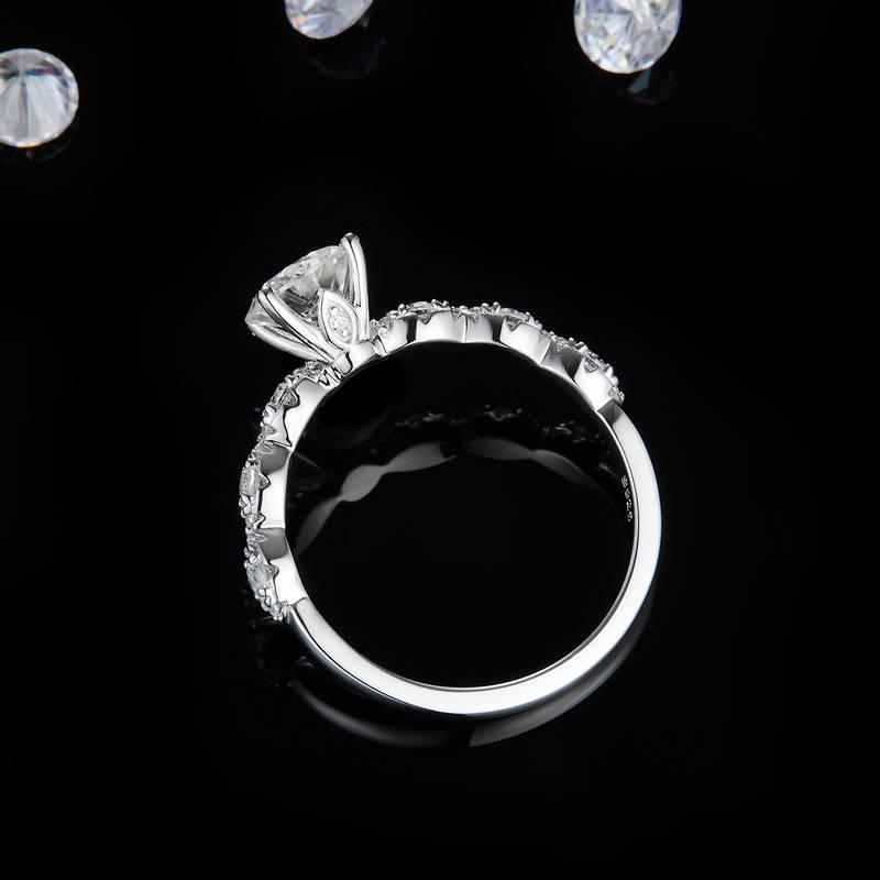 单头Women's RingS925银镀白金定制选款主石Moissanite1.0ct/副石高碳钻