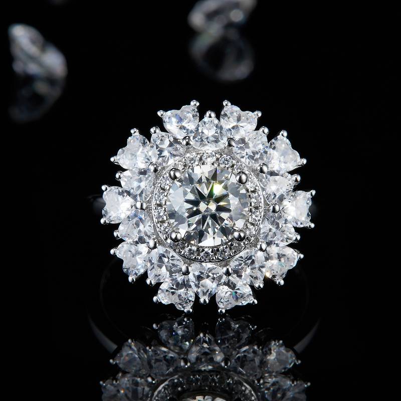 豪华满钻Women's RingS925银镀白金定制选款主石Moissanite1.0ct/副石高碳钻