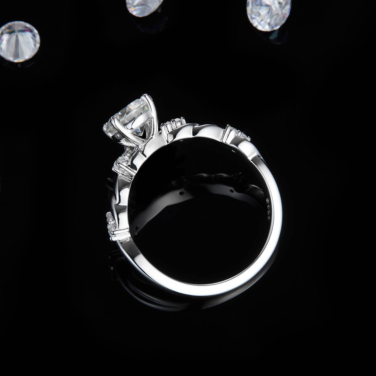 单头女戒S925银镀白金定制选款主石莫桑钻1.0ct/副石高碳钻
