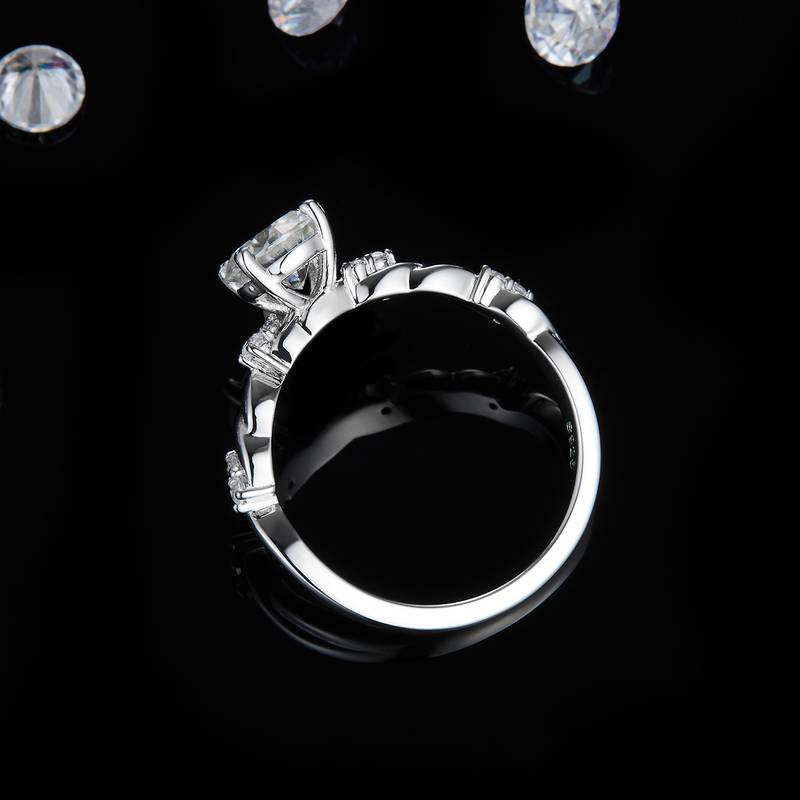 单头Women's RingS925银镀白金定制选款主石Moissanite1.0ct/副石高碳钻