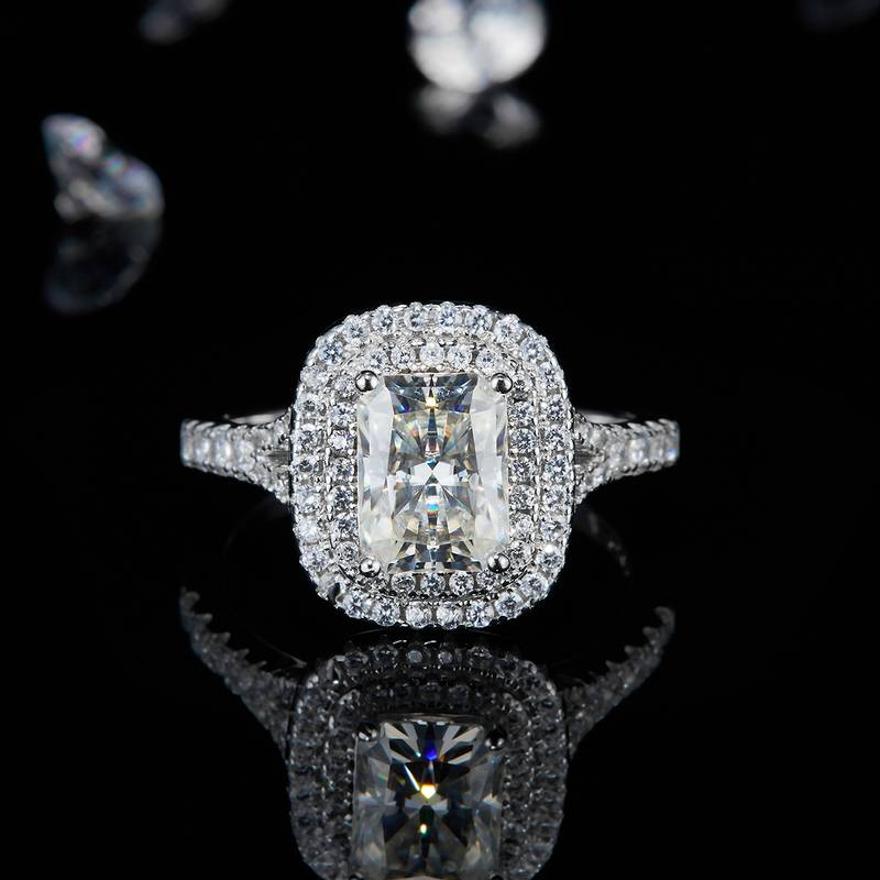 轻奢祖母绿切割女戒S925银镀白金定制选款主石莫桑钻1.0ct/副石高碳钻