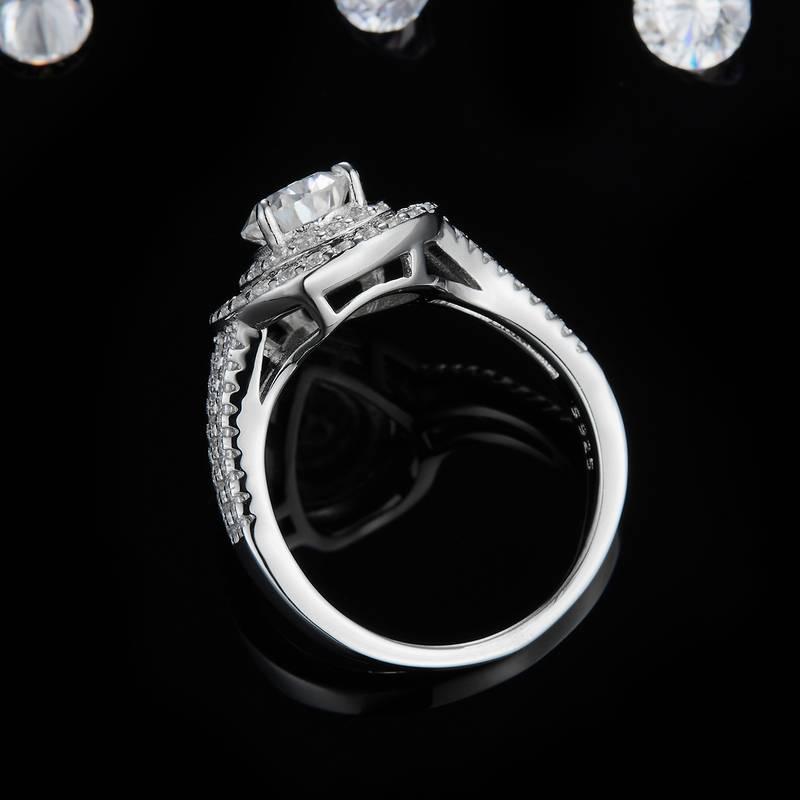 Affordable Luxury梨形Women's RingS925银镀白金定制选款主石Moissanite1.5ct/副石高碳钻