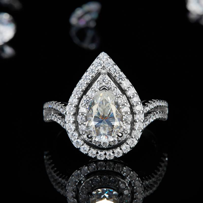 Affordable Luxury梨形Women's RingS925银镀白金定制选款主石Moissanite1.5ct/副石高碳钻