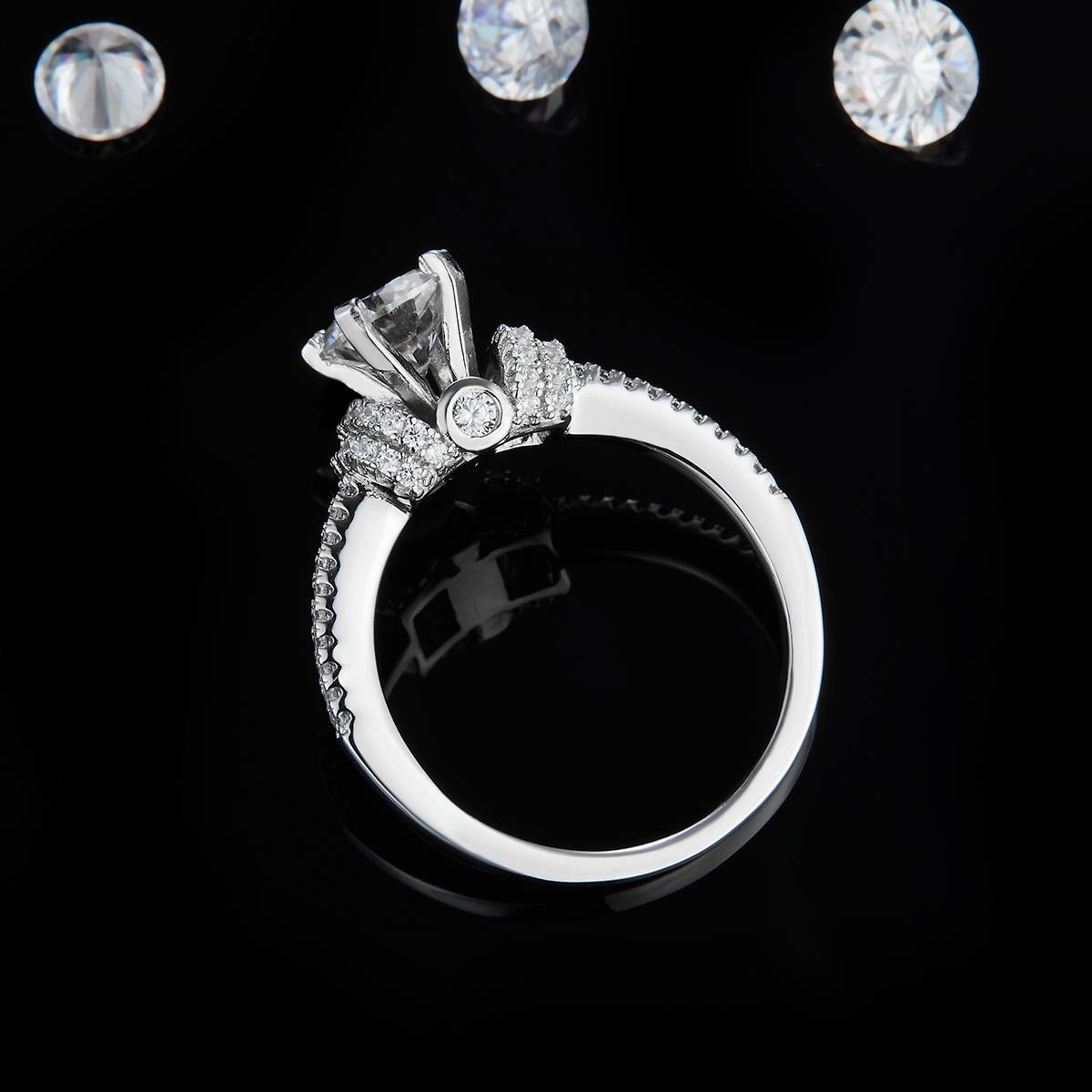 单头女戒S925银镀白金定制选款主石莫桑钻1.0ct/副石高碳钻