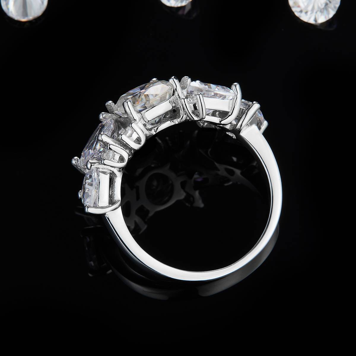 Irregular Diamond Row Ring S925 Silver Plated Platinum Women's Ring Customized Selection Main and Deputy Stone Moissanite Diamonds 2.0ct