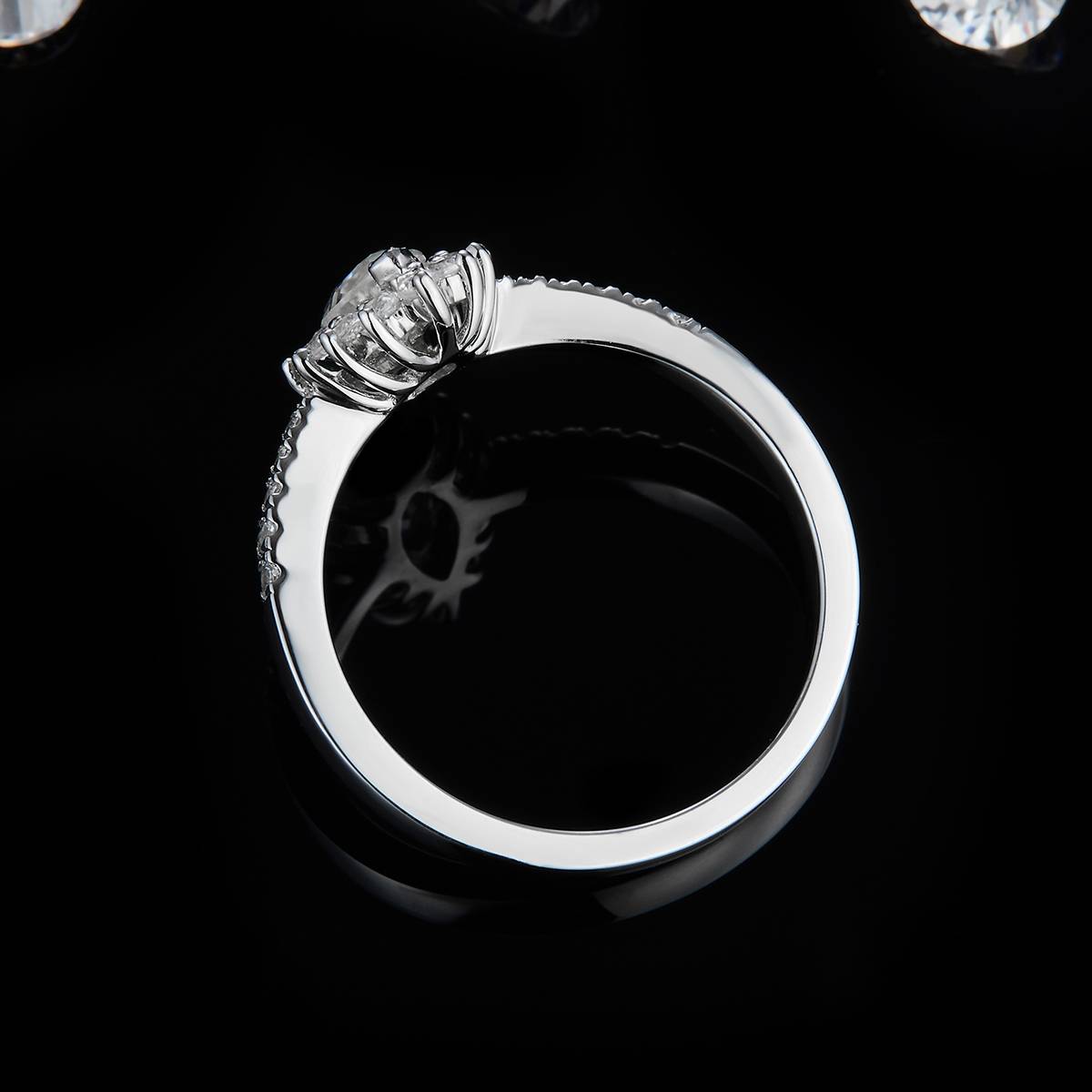 马眼女戒S925银镀白金定制选款主石莫桑钻0.5ct/副石高碳钻