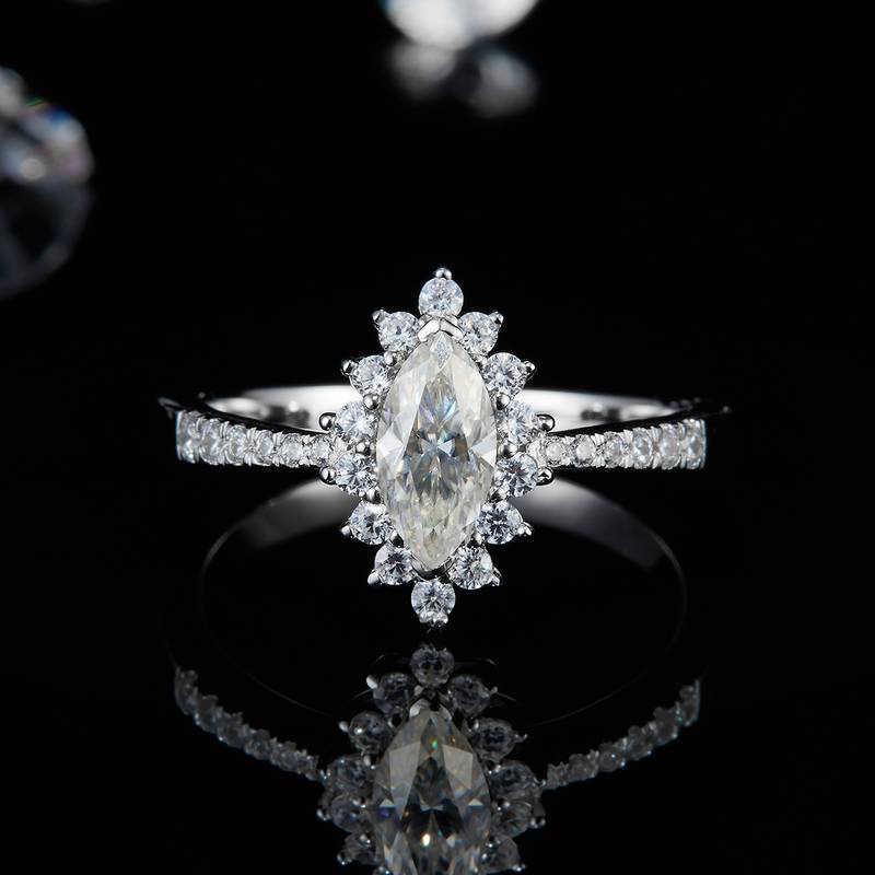 马眼女戒S925银镀白金定制选款主石莫桑钻0.5ct/副石高碳钻