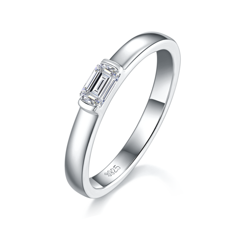 简约风祖母绿切割Women's RingS925银镀白金Women's Ring定制选款主石Moissanite0.5ct