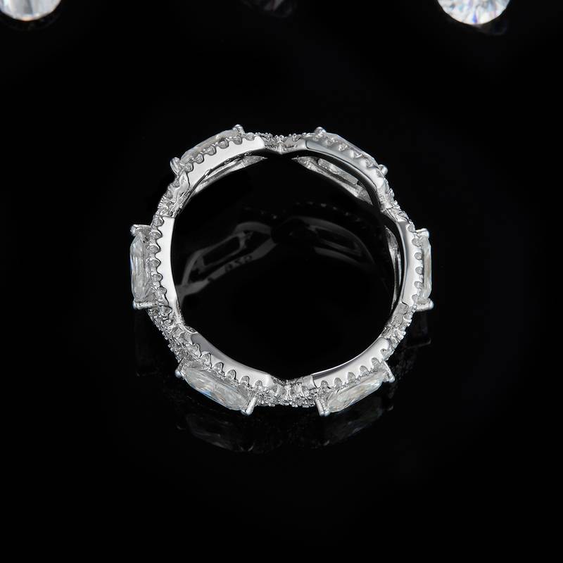 祖母切排戒S925银镀白金定制选款主石Moissanite3.58ct/副石高碳钻