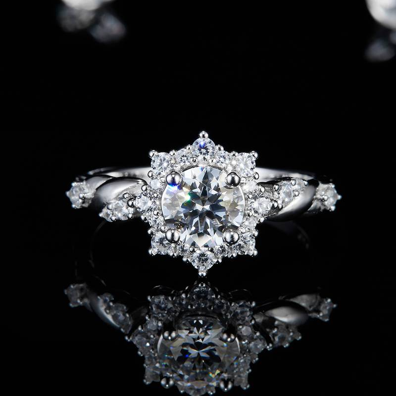 太阳花Women's RingS925银镀白金定制选款主石Moissanite0.8ct/副石高碳钻