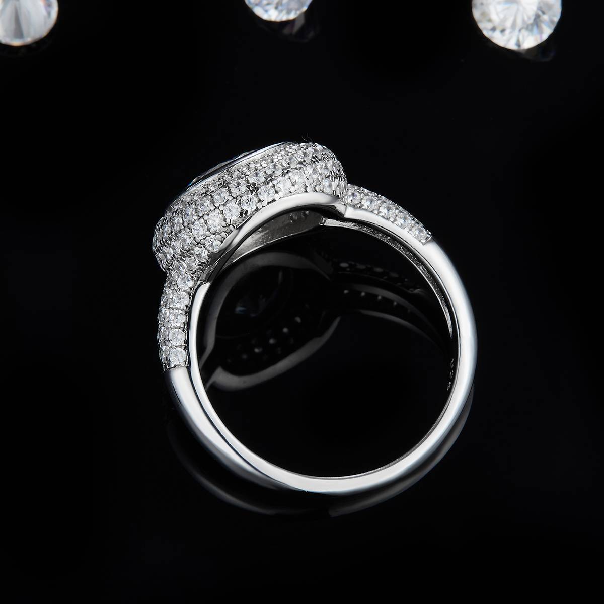 圆包女戒S925银镀白金定制选款主石莫桑钻3.0ct/副石高碳钻