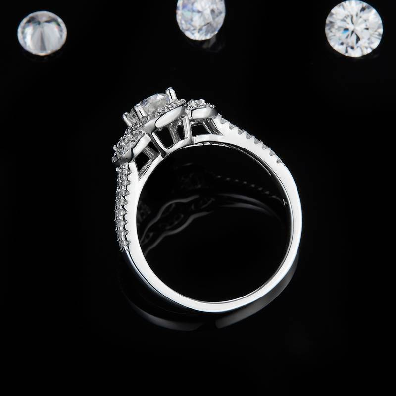 蛋形圆包女戒S925银镀白金女戒定制选款主石莫桑钻1.0ct/副石高碳钻