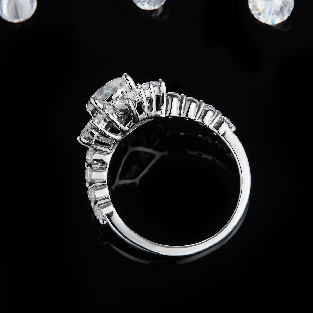 Sunflower Women's Ring S925 Silver Plated Platinum Customized Selection Main Stone Moissanite Diamond 1.2ct/Secondary Stone High Carbon Diamond