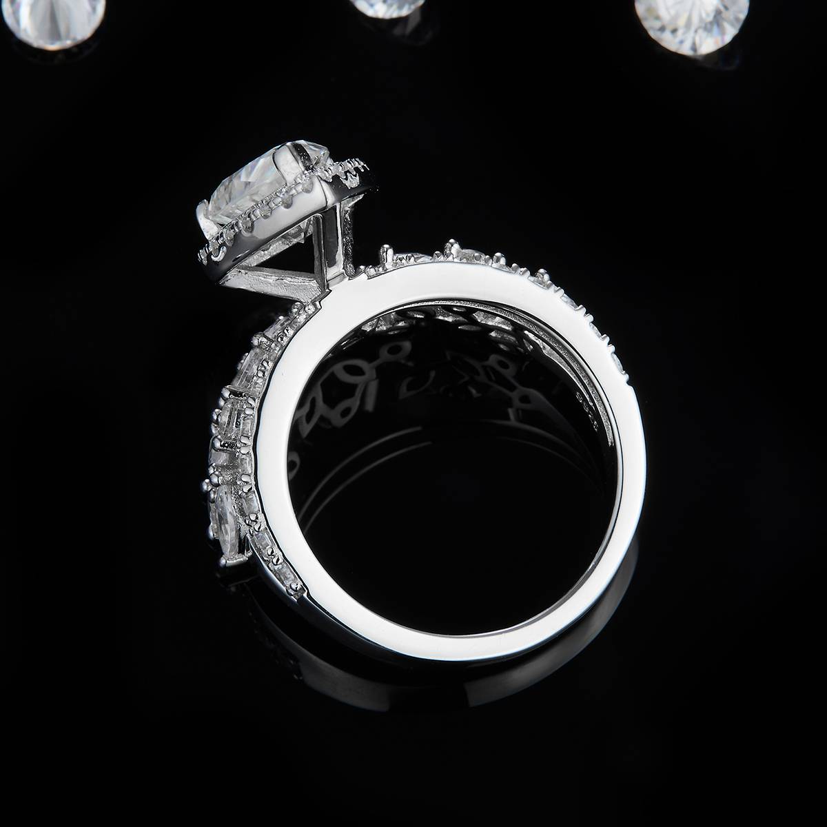 Luxury Pear shaped Women's Ring S925 Silver Plated Platinum Customized Selection Main Stone Moissanite Diamond 2.0ct/Secondary Stone High Carbon Diamond