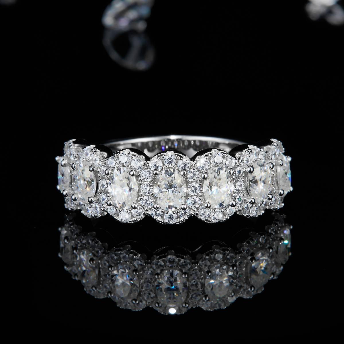Round bag lined ring S925 silver plated platinum women's ring custom selection main stone moissanite diamond 2.7ct/secondary stone high carbon diamond