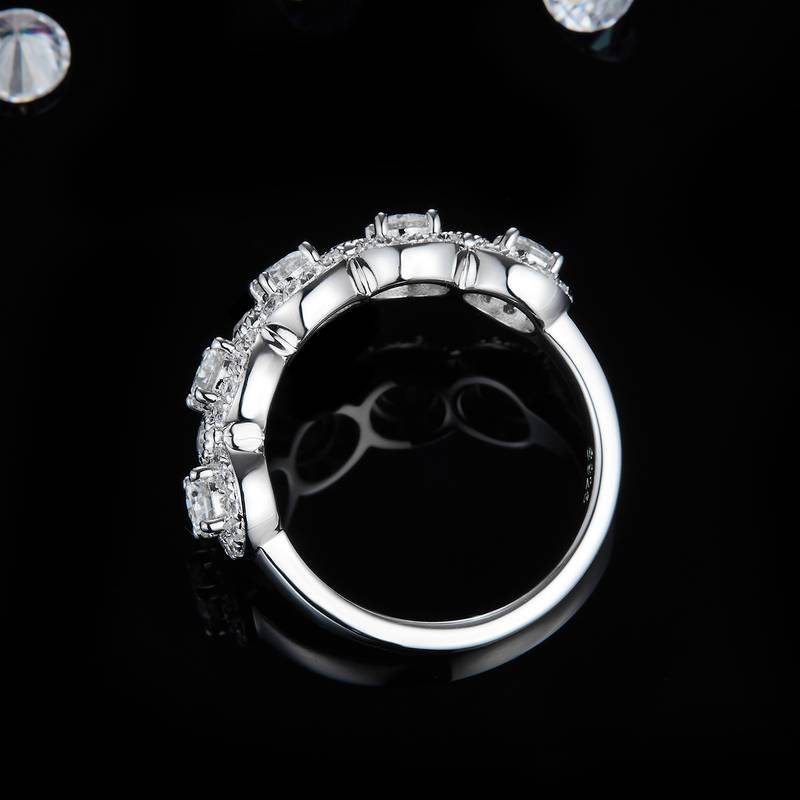 圆包排戒S925银镀白金定制选款主副石莫桑钻1.5ct