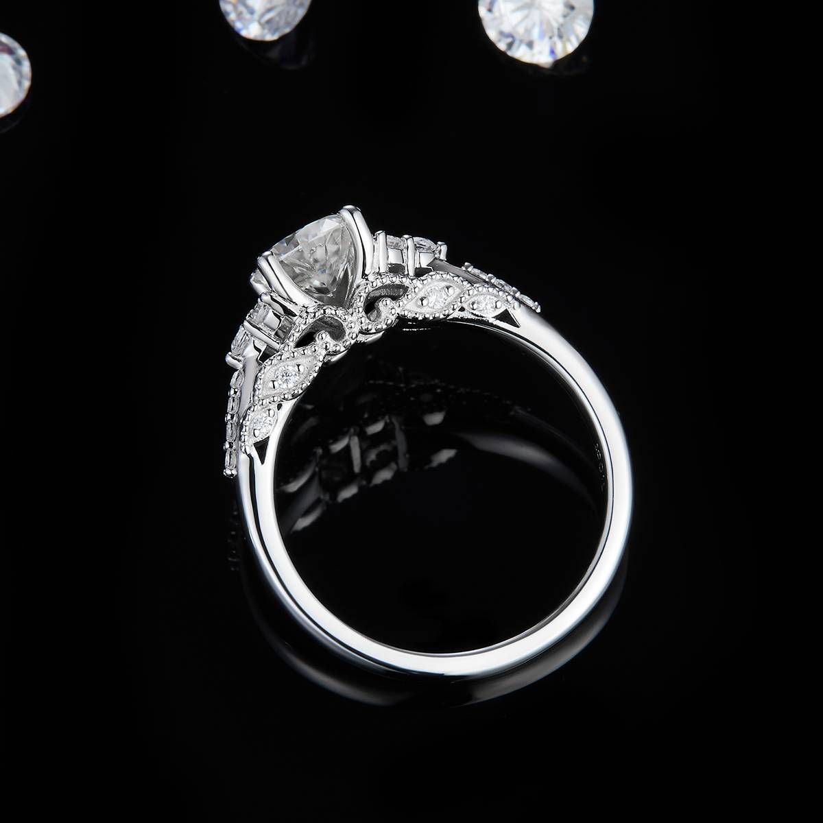 Light Luxury Four Claw Women's Ring S925 Silver Plated Platinum Customized Selection Main Stone Moissanite Diamond 1.0ct/Secondary Stone High Carbon Diamond