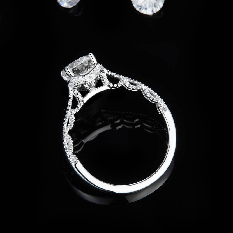 单头Women's RingS925银镀白金定制选款主石Moissanite1.0ct/副石高碳钻