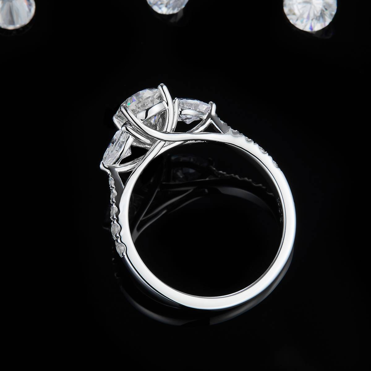 Three Stone Egg shaped Women's Ring S925 Silver Plated Platinum Customized Selection Main Stone Moissanite Diamond 1.5ct/Secondary Stone High Carbon Diamond