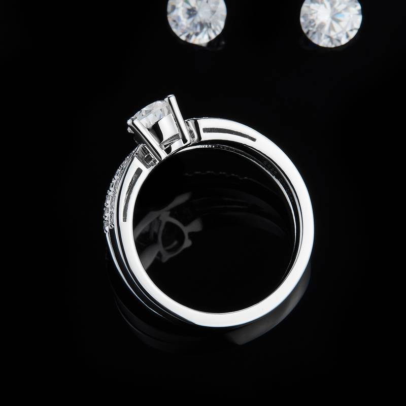 公主方Women's RingS925银镀白金定制选款主石Moissanite1.0ct/副石高碳钻