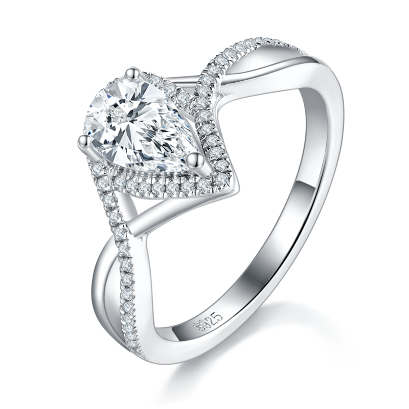 水滴女戒S925银镀白金定制选款主石莫桑钻1.0ct/副石高碳钻
