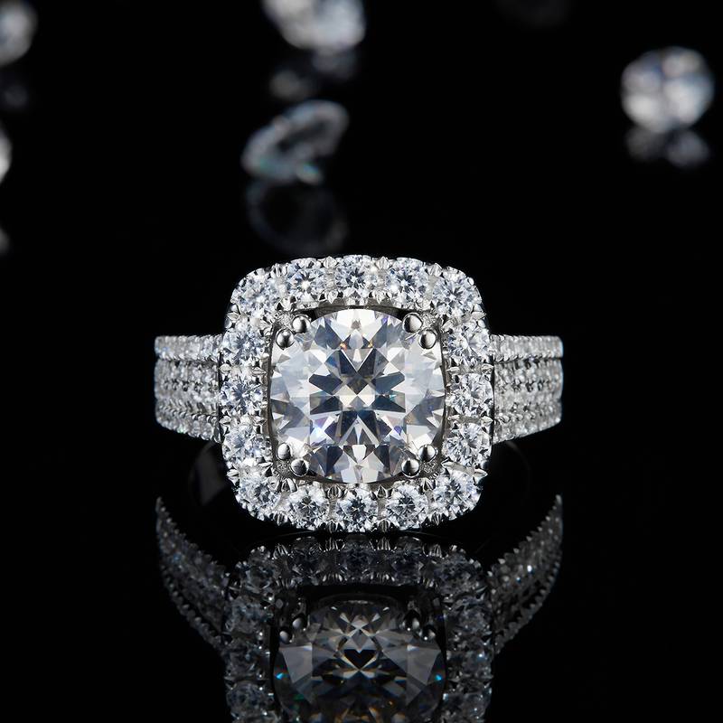 豪华满钻Women's RingS925银镀白金定制选款主石Moissanite2.5ct/副石高碳钻