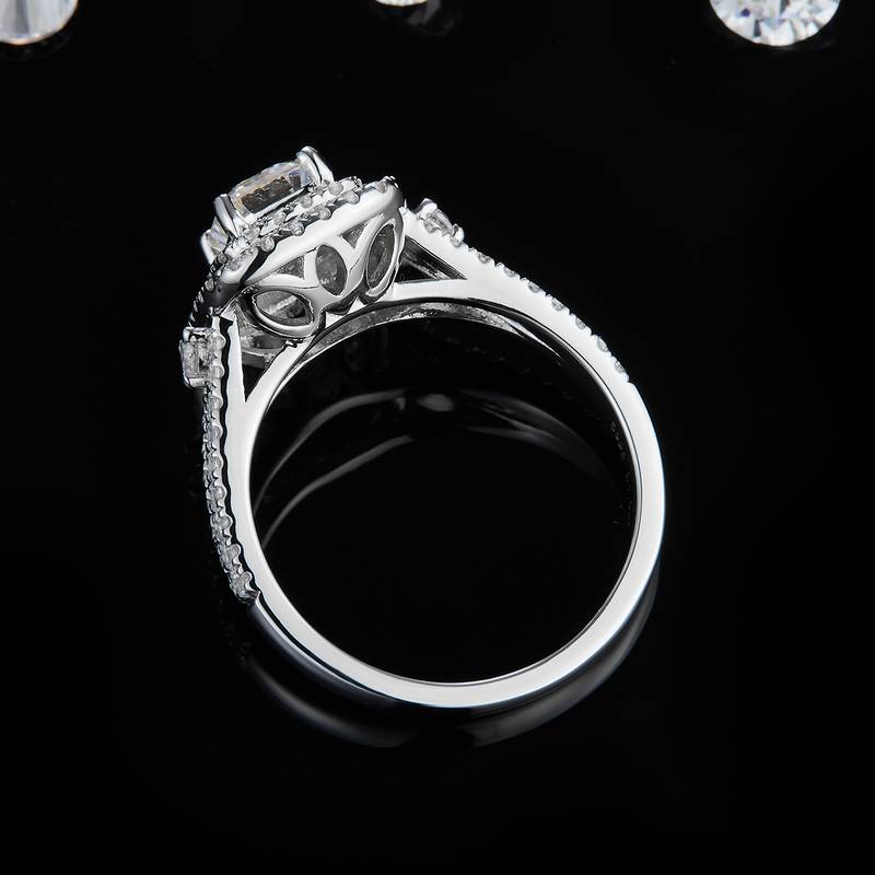 Affordable Luxury满钻祖母切Women's RingS925银镀白金定制选款主石Moissanite1.0ct/副石高碳钻