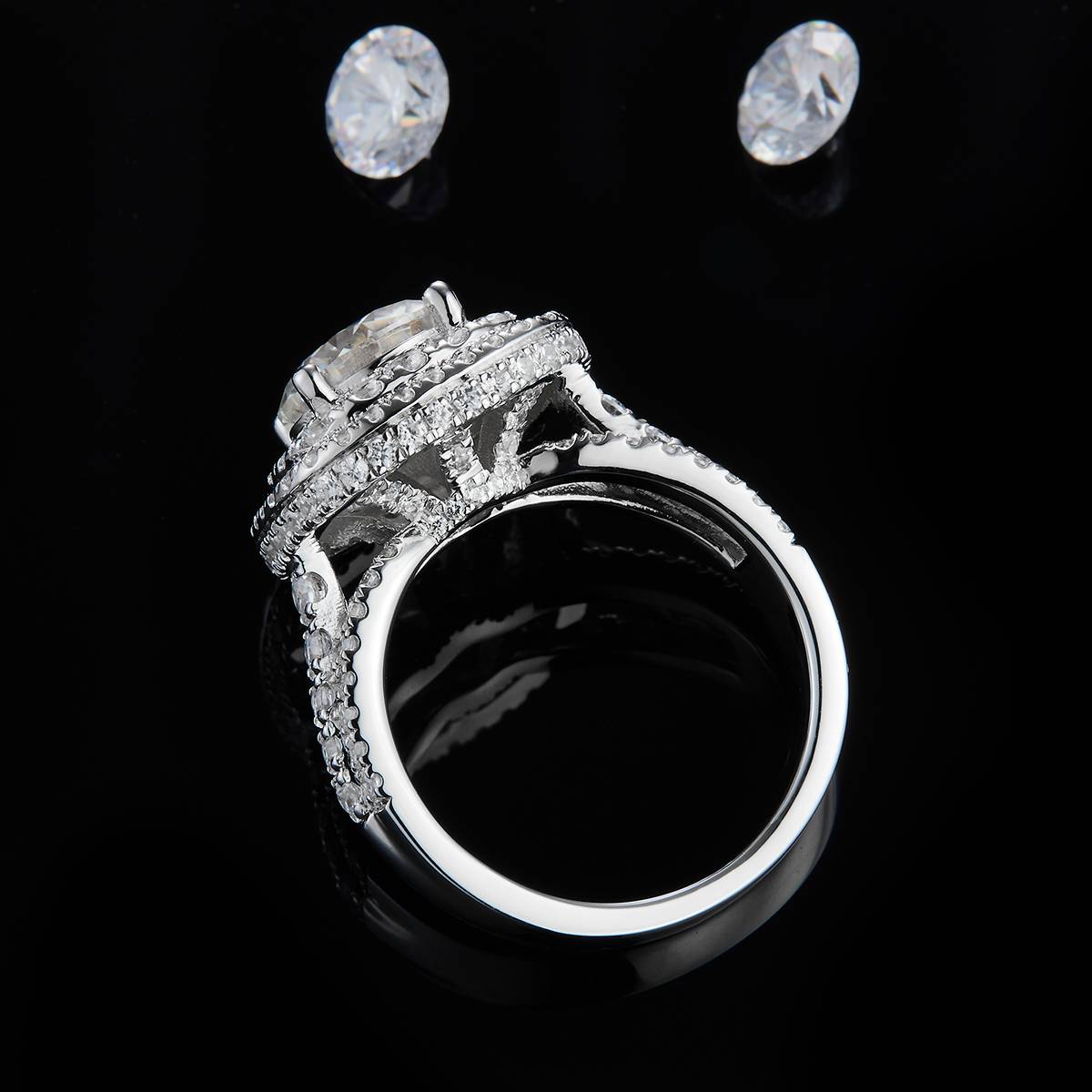 豪华满钻女戒S925银镀白金定制选款主石莫桑钻2.5ct/副石高碳钻