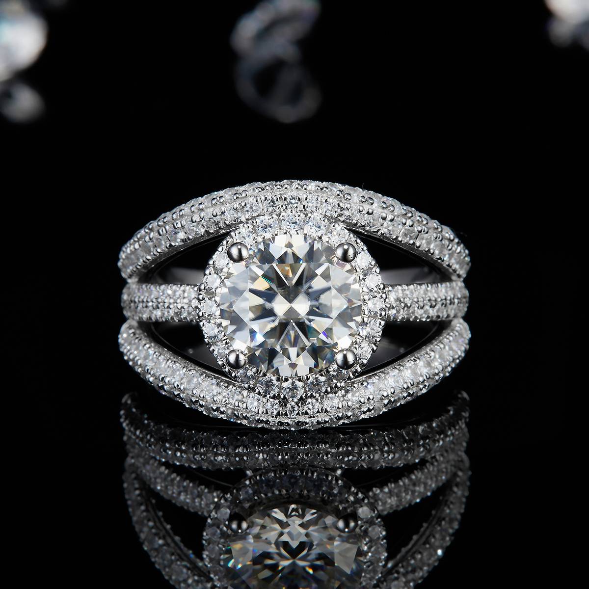 豪华满钻女戒S925银镀白金定制选款主石莫桑钻2.0ct/副石高碳钻