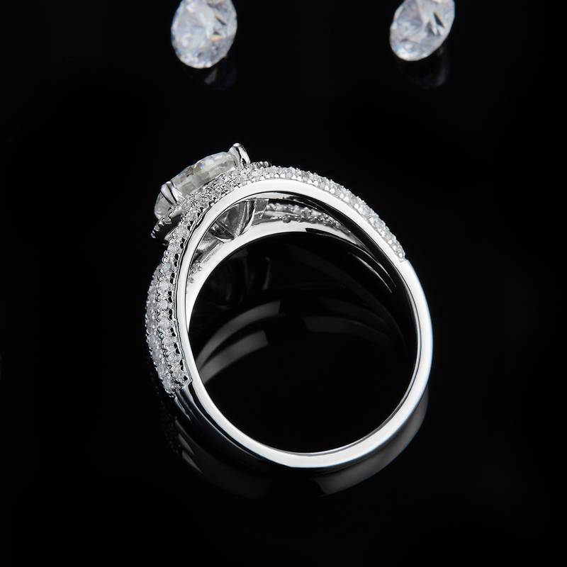 豪华满钻女戒S925银镀白金定制选款主石莫桑钻2.0ct/副石高碳钻