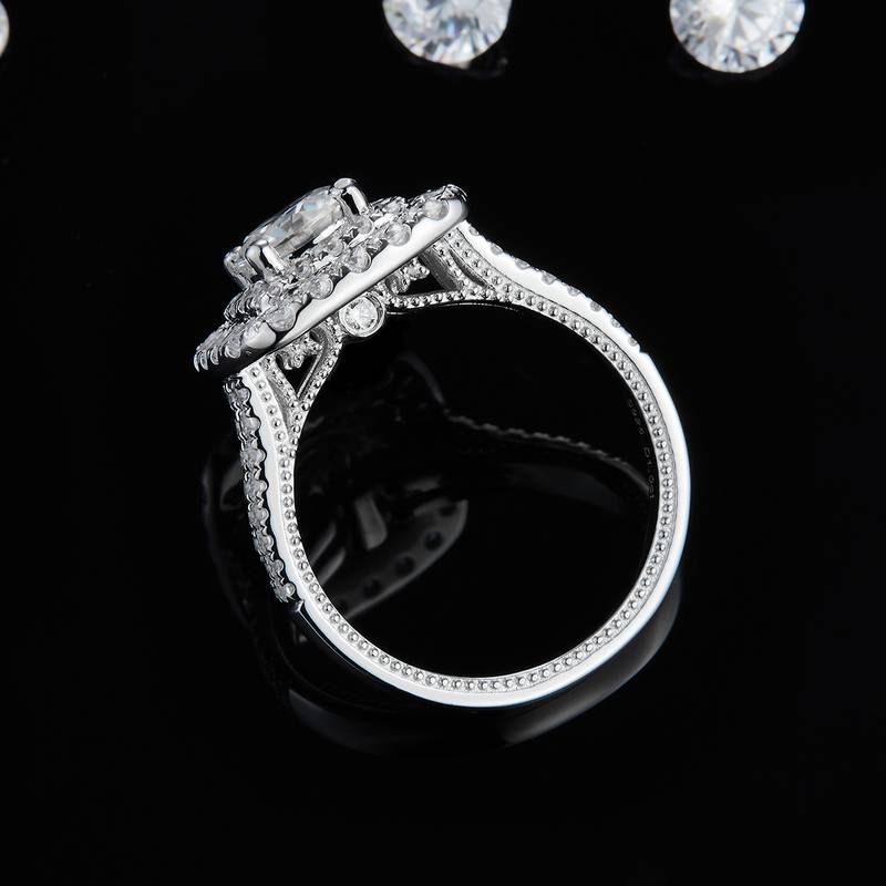 豪华满钻Women's RingS925银镀白金定制选款主石Moissanite1.0ct/副石高碳钻