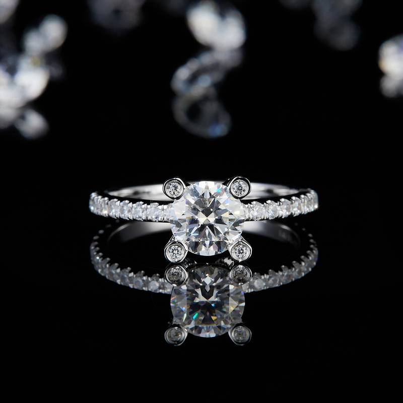 单头Women's RingS925银镀白金定制选款主石Moissanite1.0ct/副石高碳钻