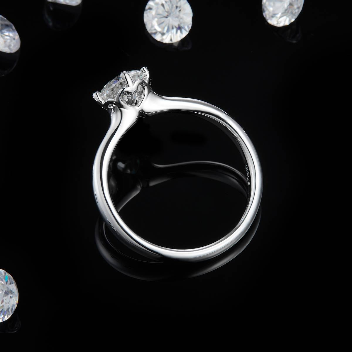 Love Four Claw Women's Ring S925 Silver Plated Platinum Customized Main Stone Moissanite Diamond 1.0ct