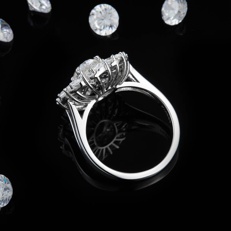 豪华蛋形Women's RingS925银镀白金定制选款主石Moissanite1.5ct/副石高碳钻