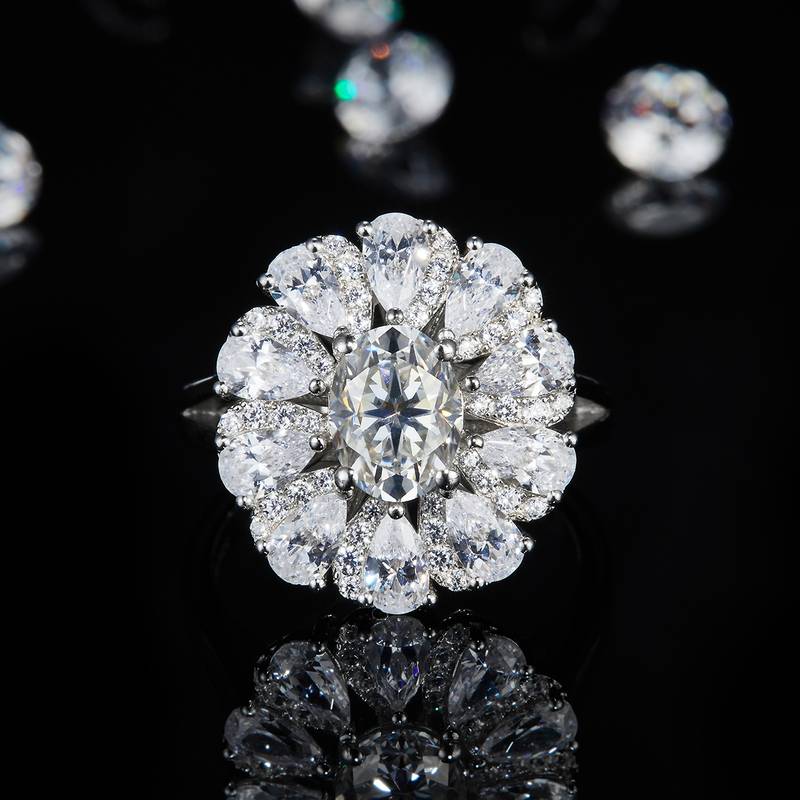 豪华蛋形Women's RingS925银镀白金定制选款主石Moissanite1.5ct/副石高碳钻