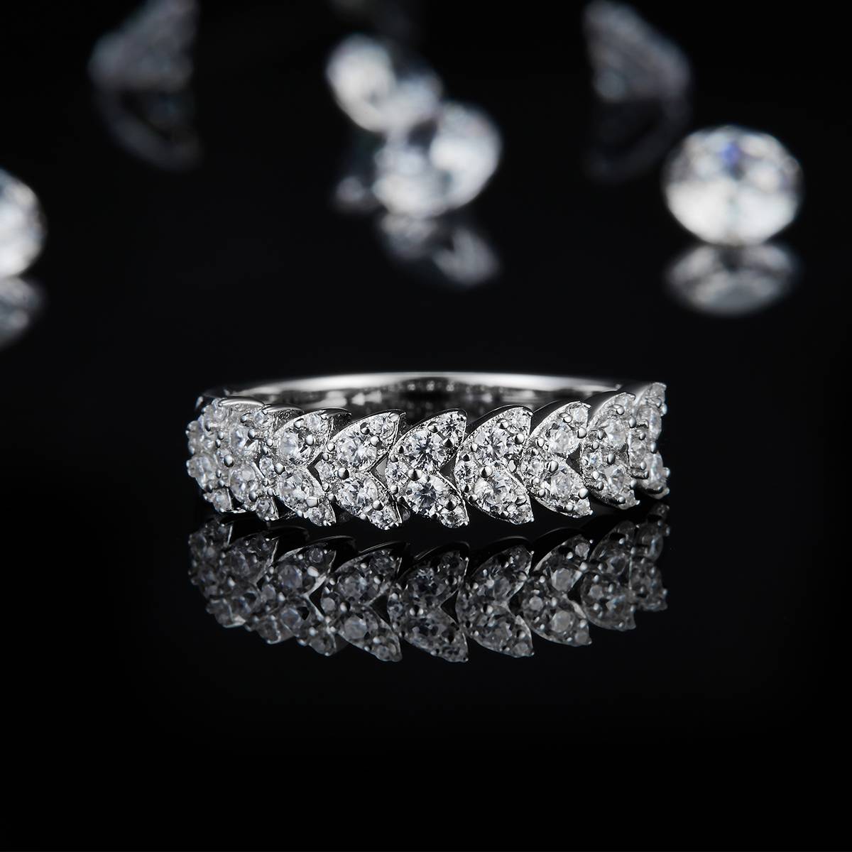 S925 Silver Plated Platinum Women's Ring Customized Selection with Sub Stone Moissanite Diamond 0.44ct