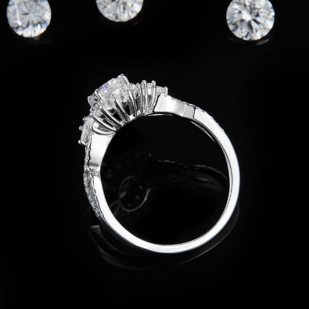 Light Luxury Egg shaped Women's Ring S925 Silver Plated Platinum Customized Selection Main Stone Moissanite 1.0ct/Secondary Stone High Carbon Diamond