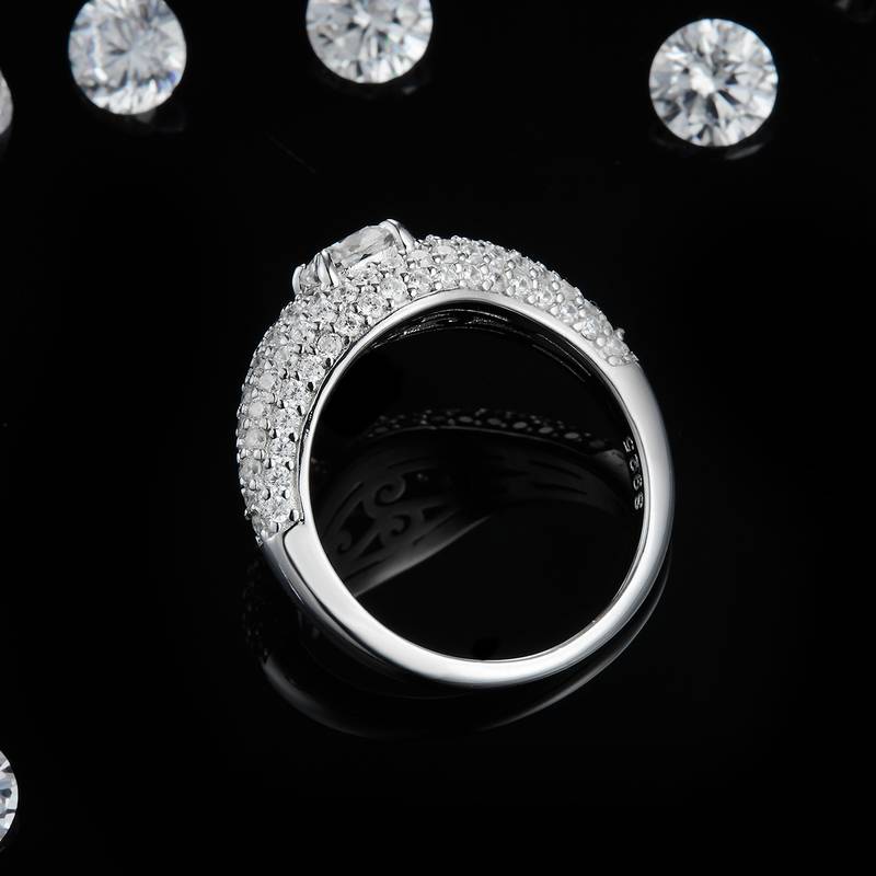 豪华满钻枕形Women's RingS925银镀白金定制选款主石Moissanite0.6ct/副石高碳钻