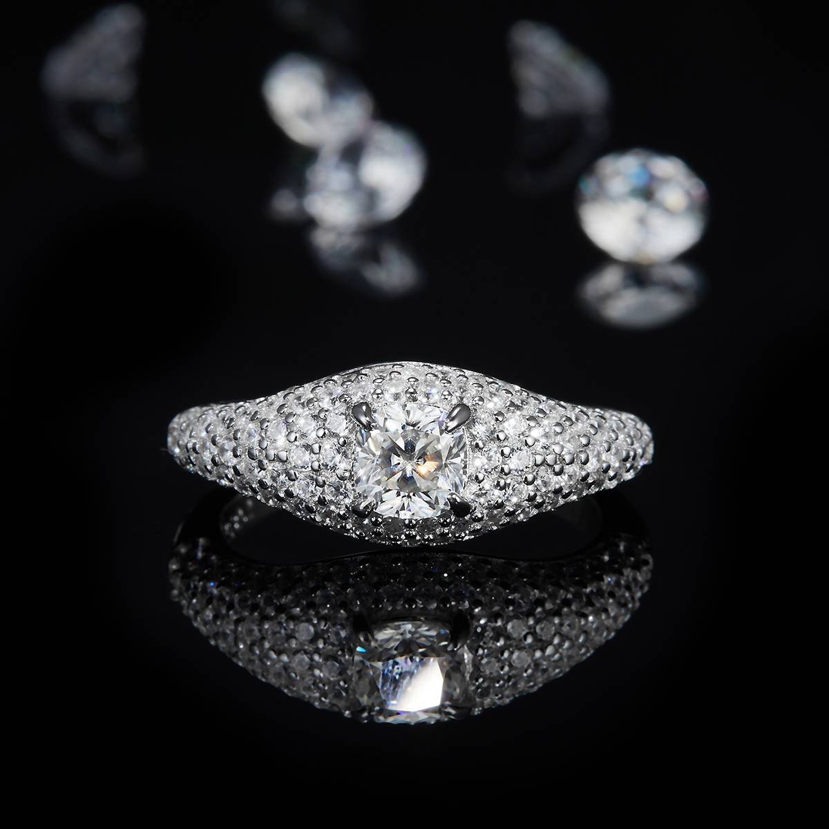 Luxury Full Diamond Pillow Shaped Women's Ring S925 Silver Plated Platinum Customized Selection Main Stone Moissanite 0.6ct/Sub Stone Cubic Zirconia