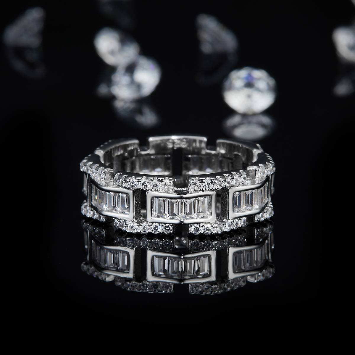 T-shaped S925 silver plated platinum women's ring custom selection with Moissanite 2.4ct accessory stone