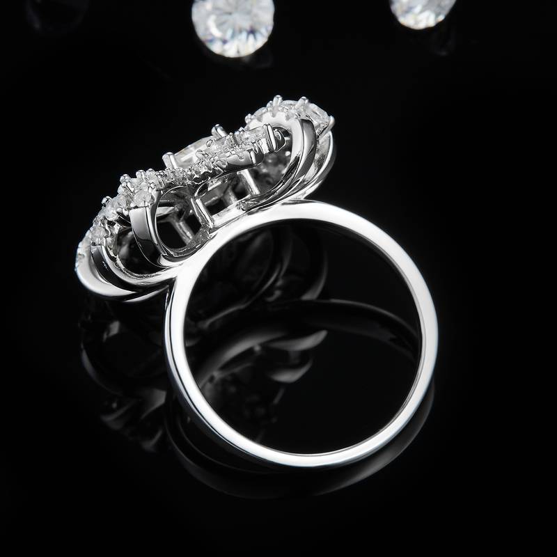 满钻Affordable Luxury蝴蝶结Women's RingS925银镀白金定制选款主石Moissanite1.0ct/副石高碳钻