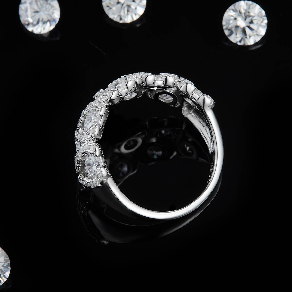 轻奢排戒S925银镀白金女戒定制选款副石莫桑钻2.4ct